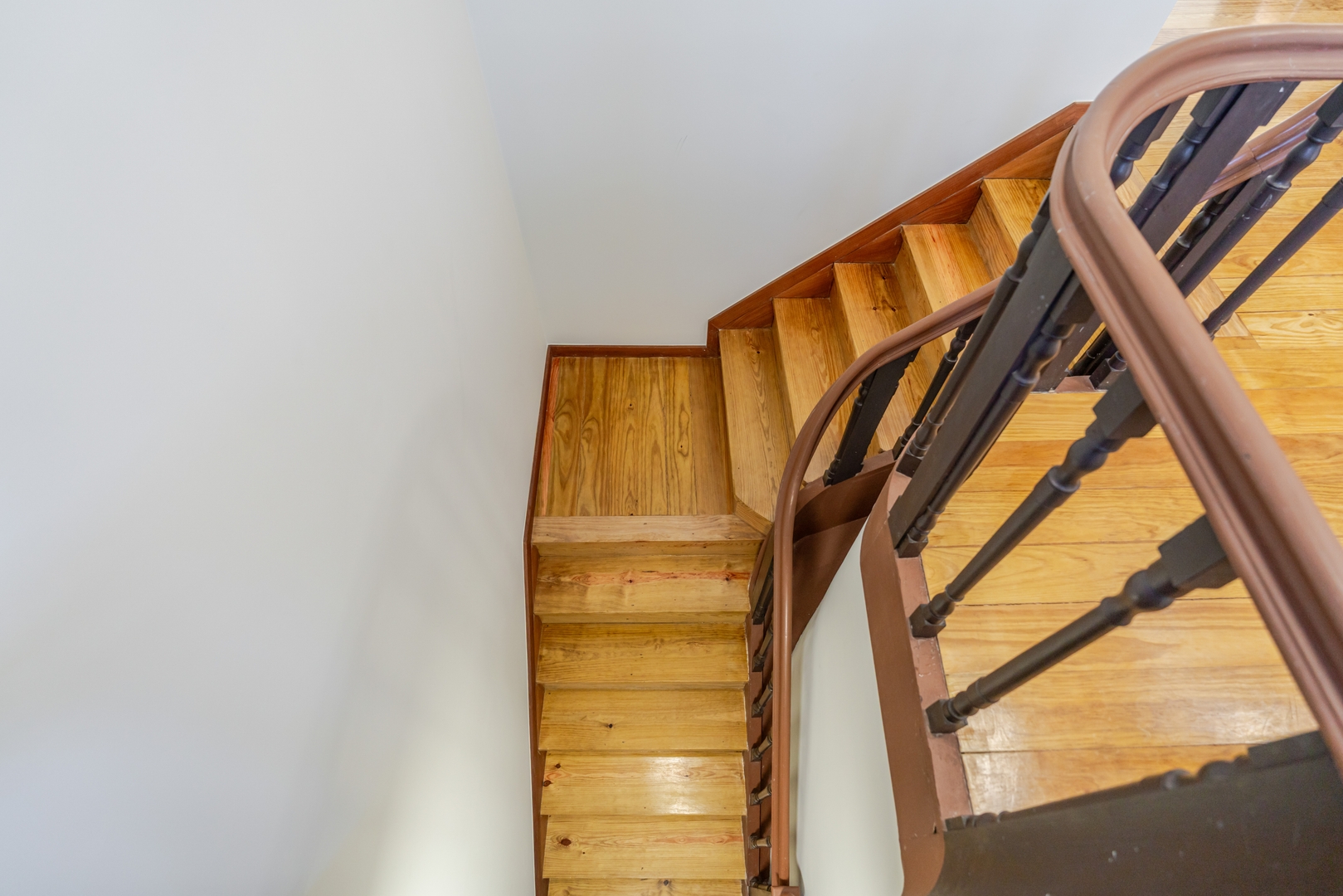 Twin Picaria Balcony Suites by HostWise 67 Host Wise Booking