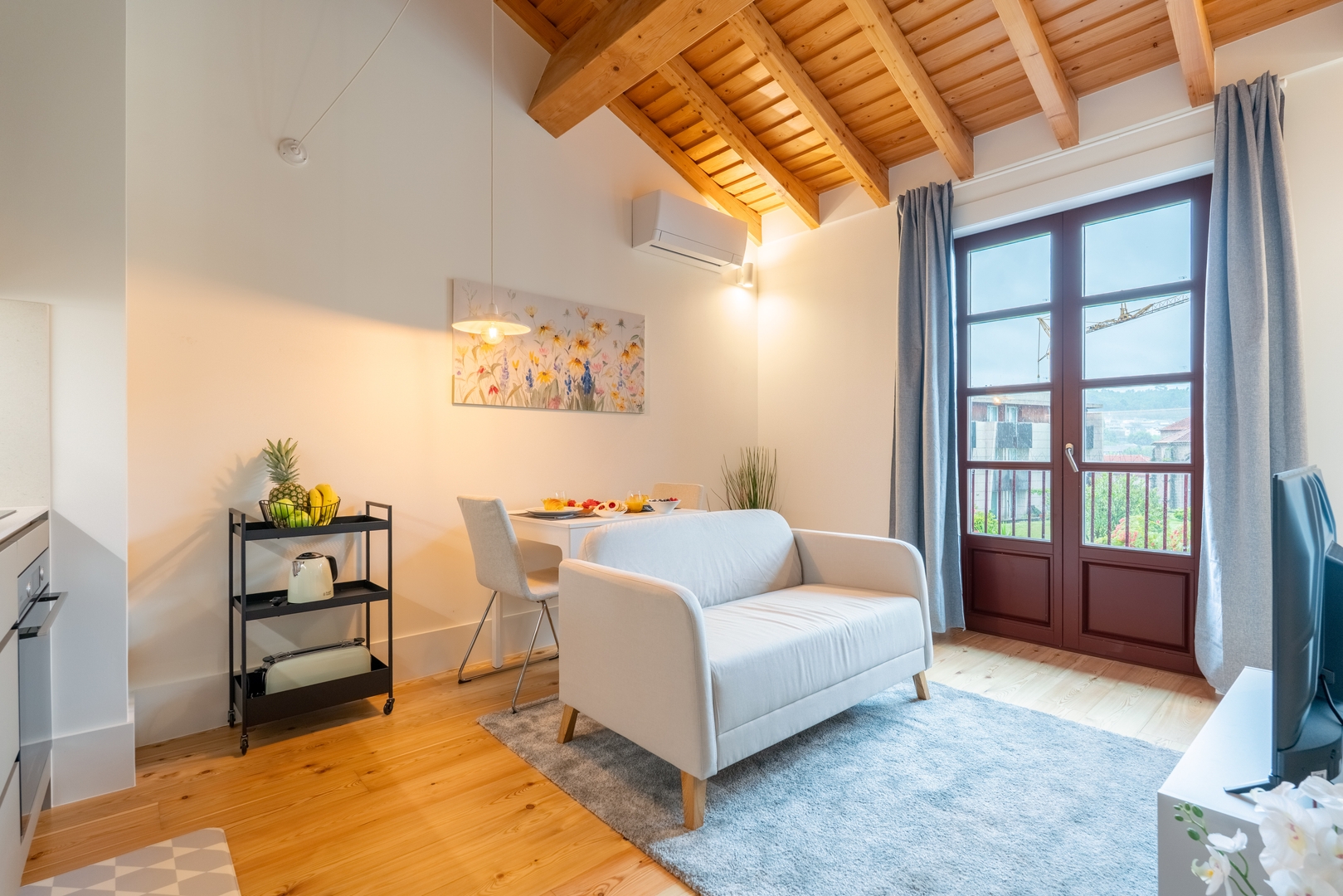 Spacious & Family Flats by HostWise 28 Host Wise Booking