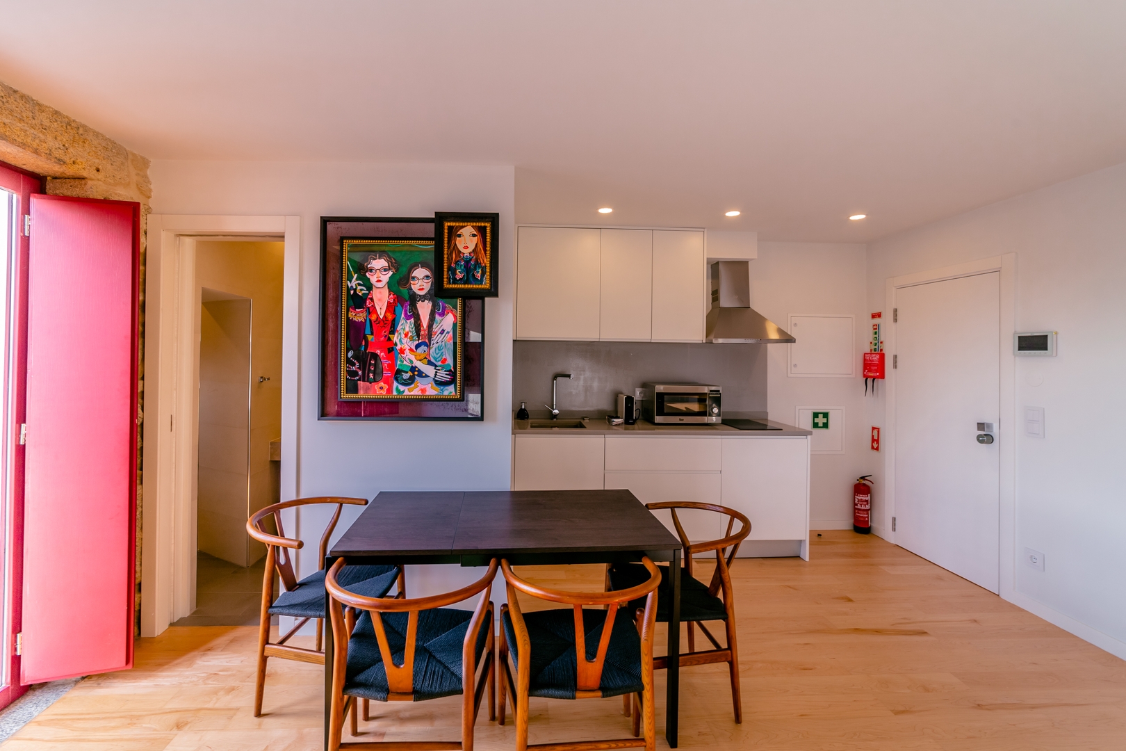 Central Apartments Stay Near Clérigos by HostWise 1 Host Wise Booking
