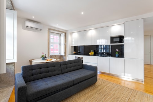 Modern & Trendy Flat by HostWise Host Wise Booking