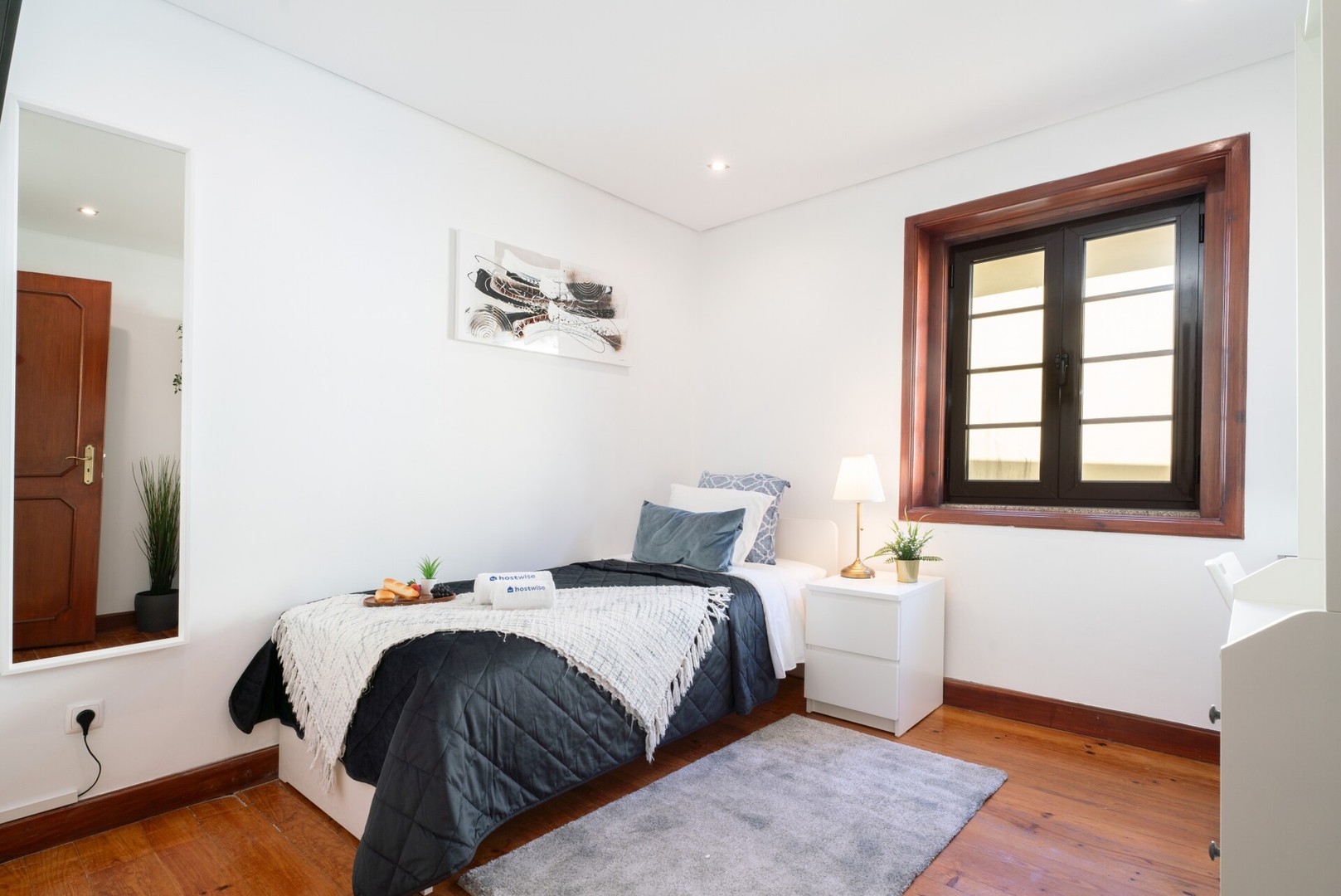 Host Wise - Charming Spacious Duplex House 15 Host Wise Booking