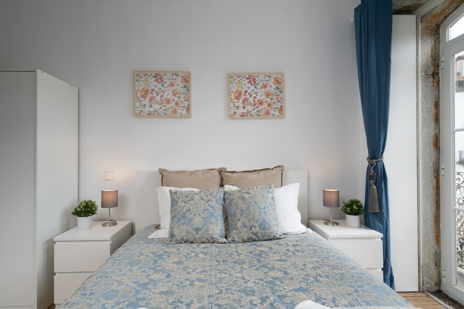 HostWise - Serene & Bright Studio 4 Host Wise Booking