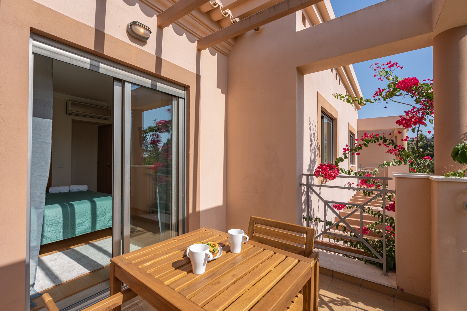 Sunny House with Jacuzzi and Pool by HostWise 20 Host Wise Booking
