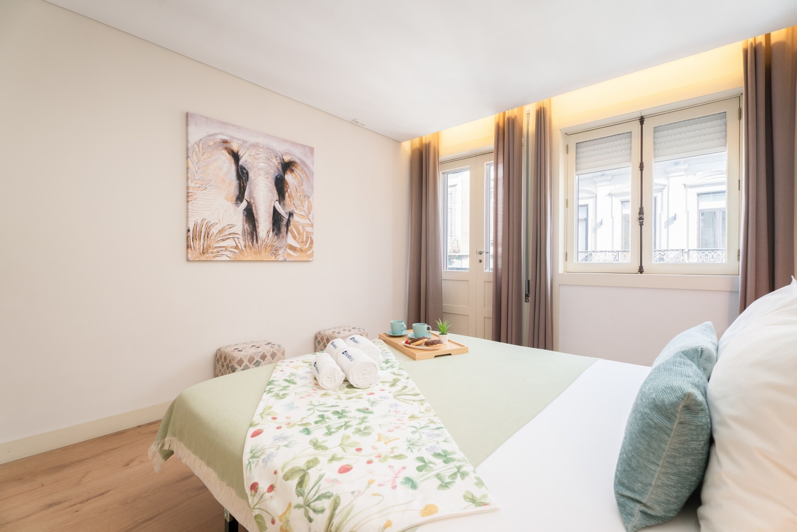 Colorful Bright Flats w/ Balcony by HostWise 14 Host Wise Booking