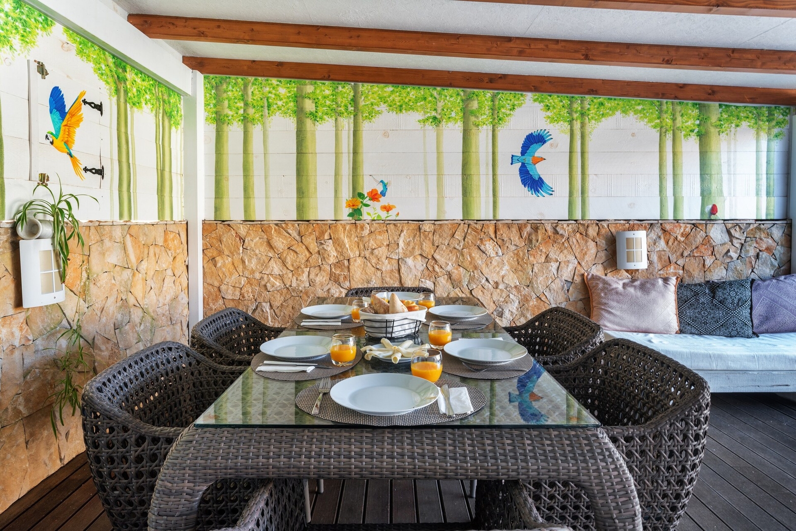Host Wise - Luxurious House with Private Salt Pool 19 Host Wise Booking