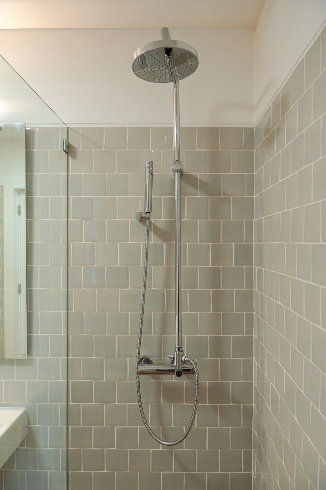 Quiet & Modern Villa w/ Pool & River by HostWise 68 Host Wise Booking