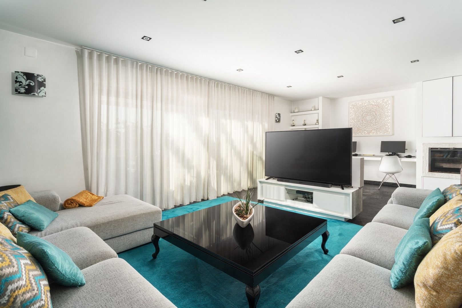 Host Wise - Luxurious House with Private Salt Pool 22 Host Wise Booking