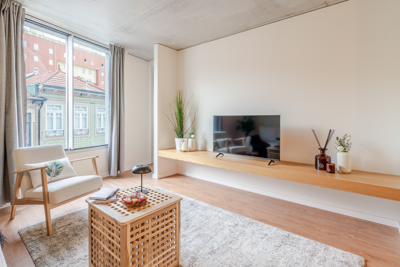 Modern 1BR Trio, Central Porto by HostWise 64 Host Wise Booking