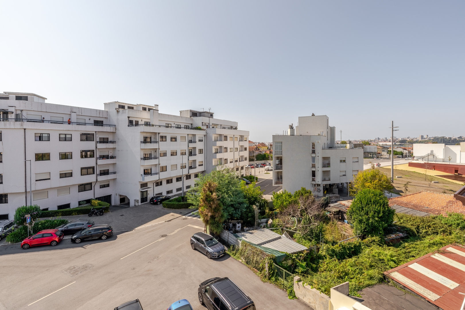 Bright Flat with Balcony & Garage by HostWise 45 Host Wise Booking