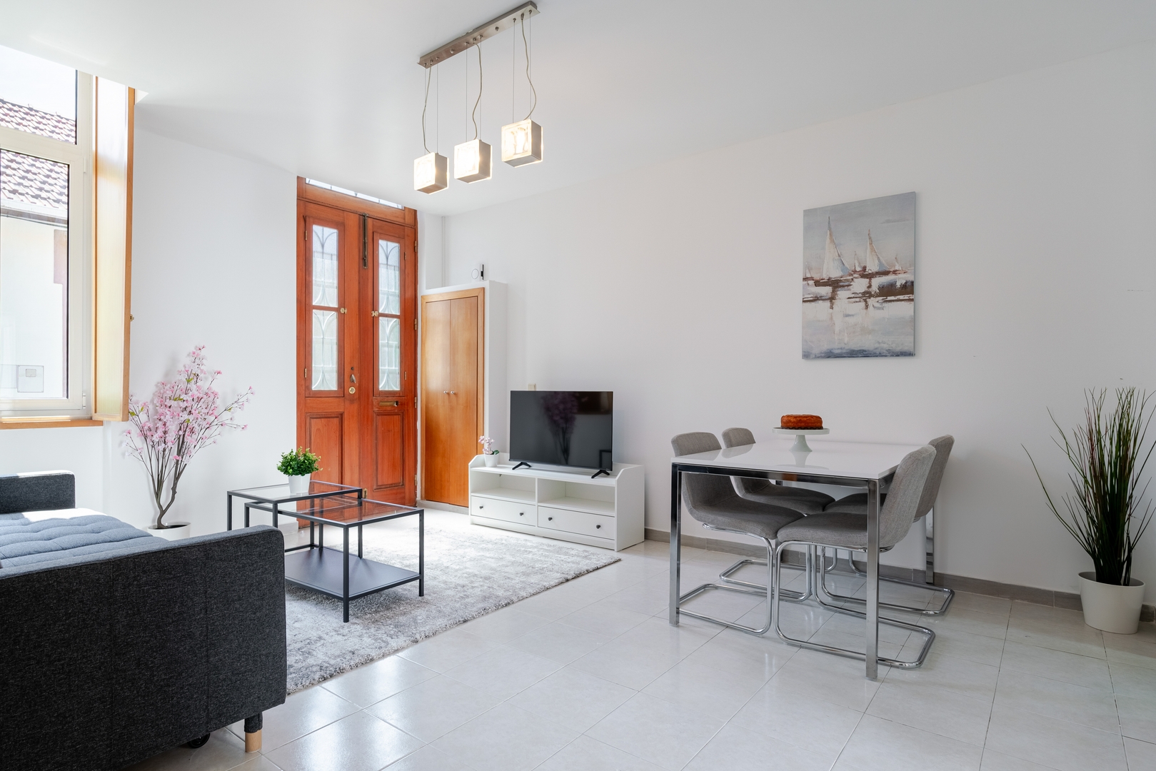 Colourful 2-Home w/ Terrace in Boavista by HostWise 28 Host Wise Booking