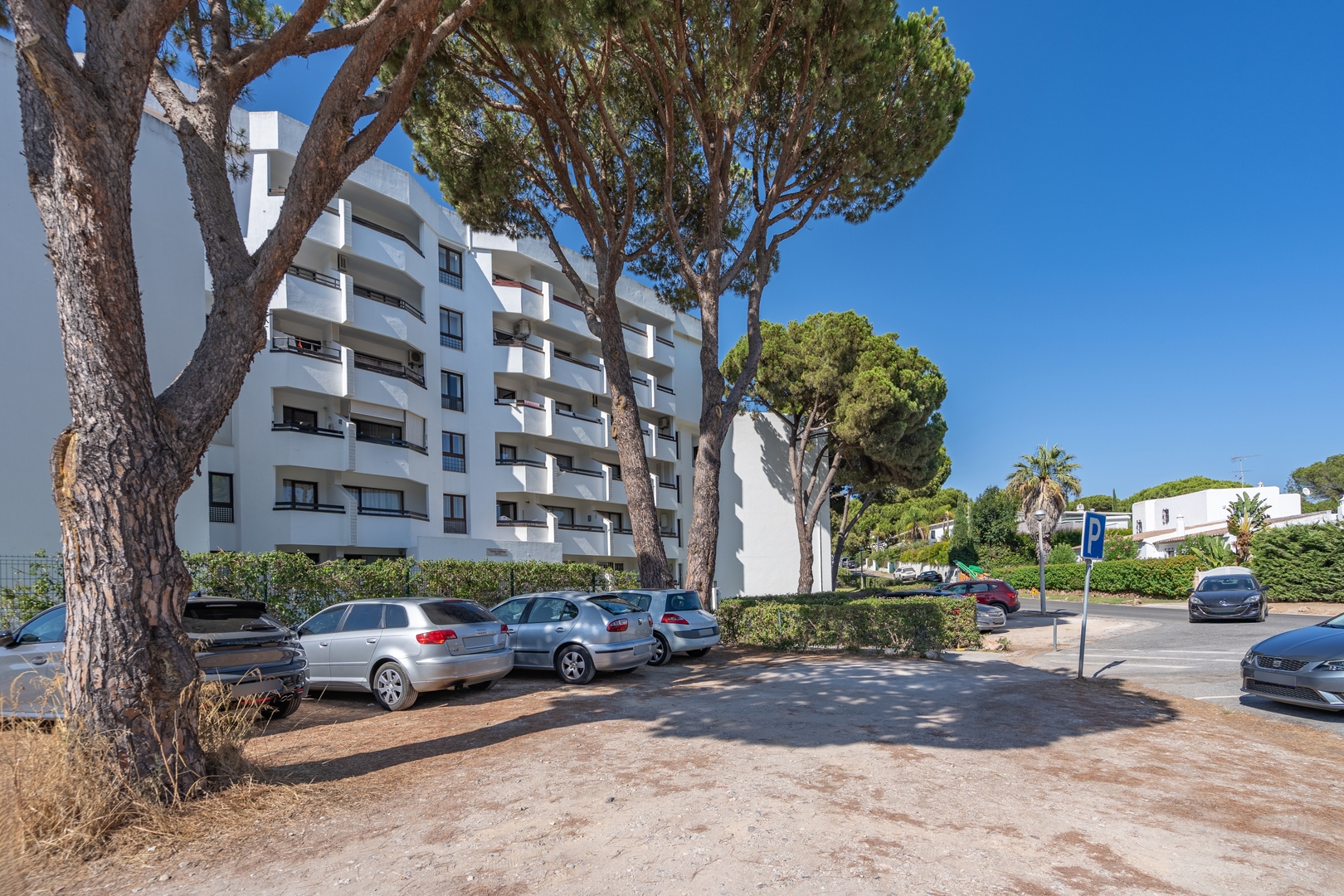 Vilamoura Retreat with Pool & Balcony by HostWise 31 Host Wise Booking