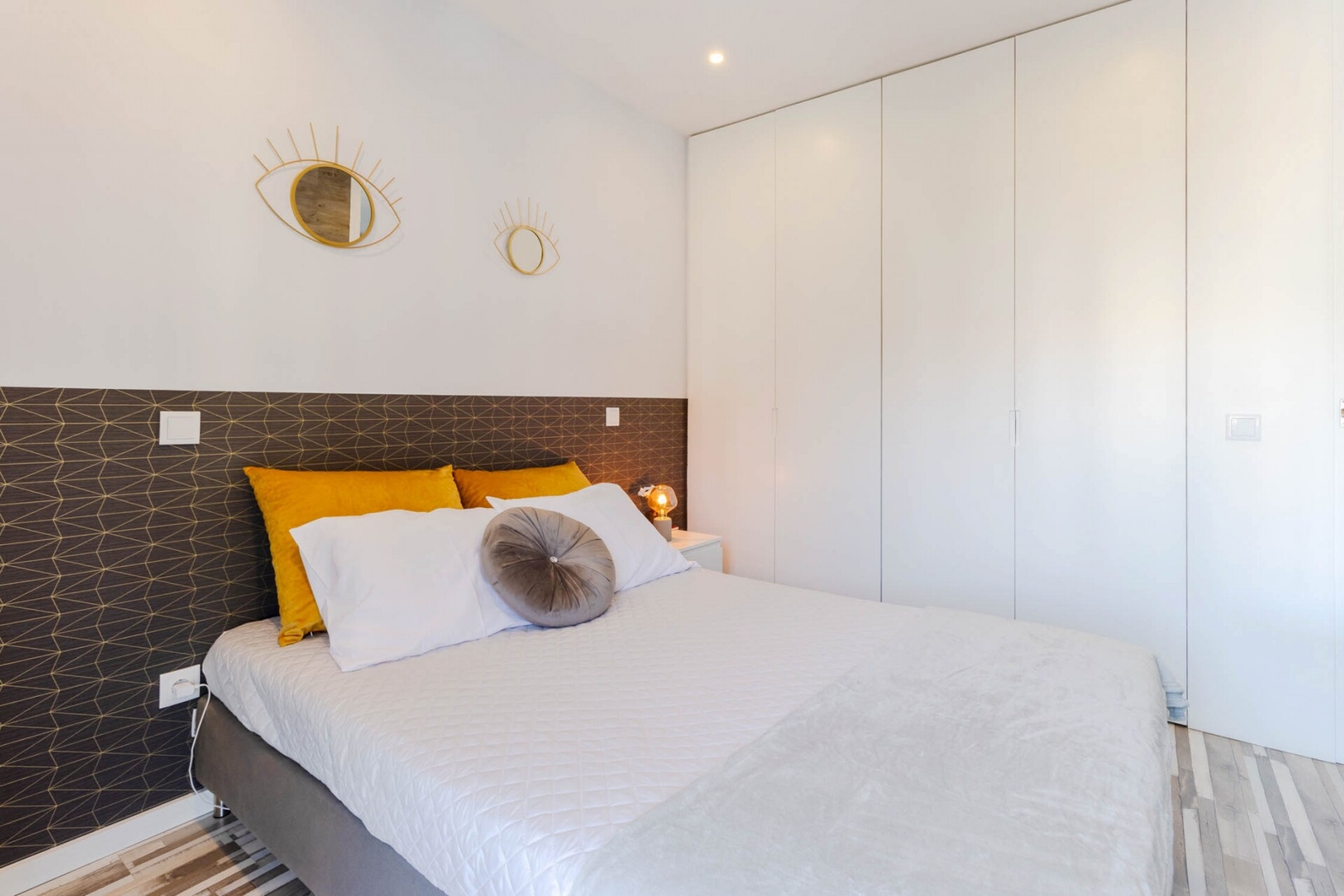Modern & Stylish Flat w/ Balcony by HostWise 5 Host Wise Booking