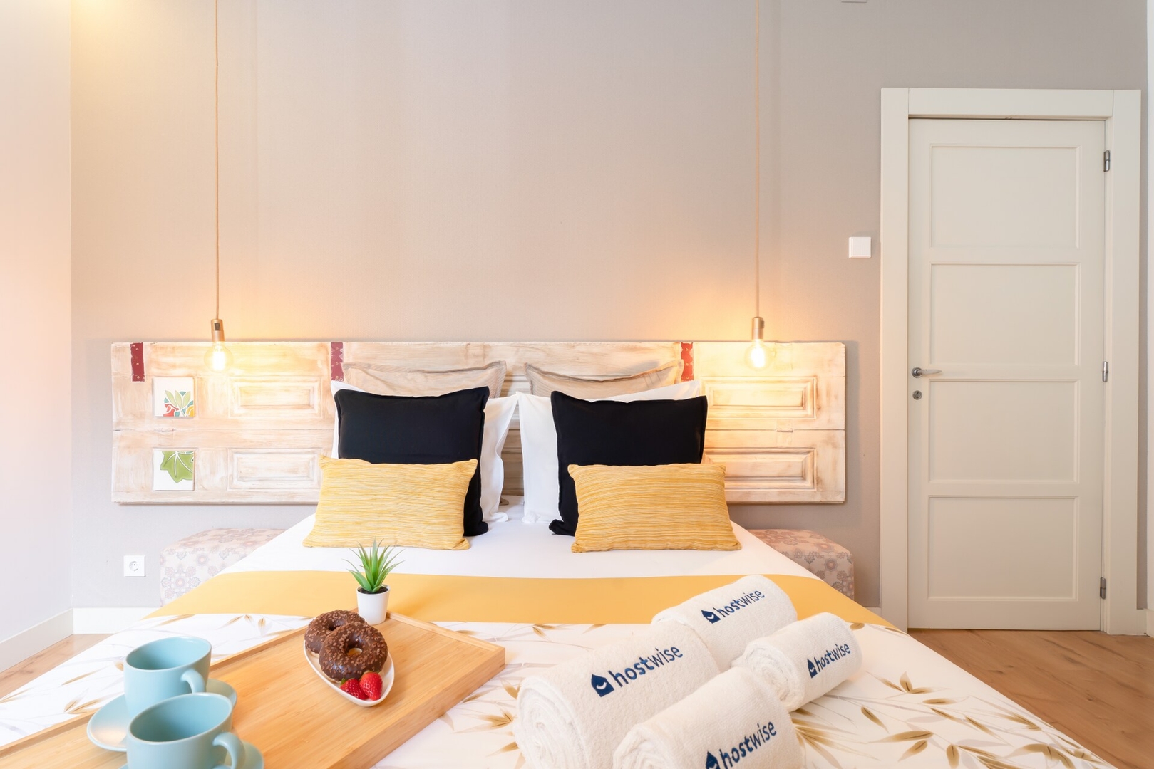 Colorful Bright Flats w/ Balcony by HostWise 17 Host Wise Booking