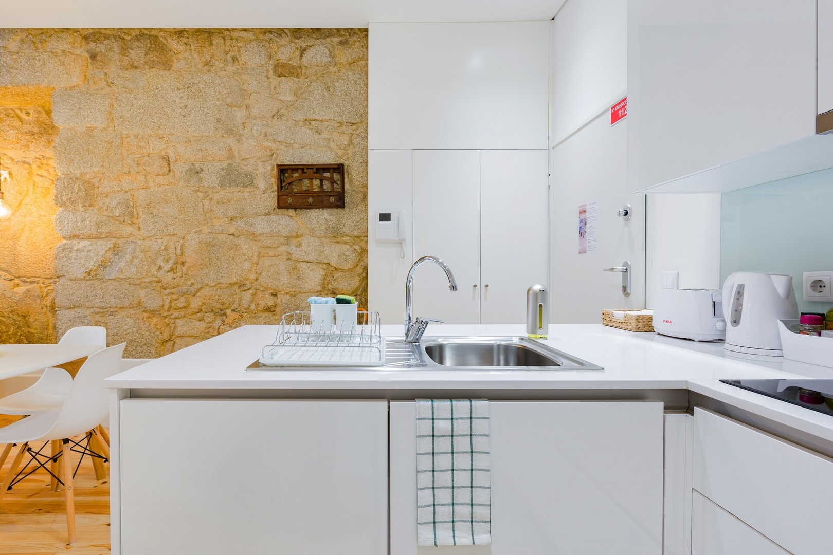 Stone & Light Apartment by Host Wise 2 Host Wise Booking