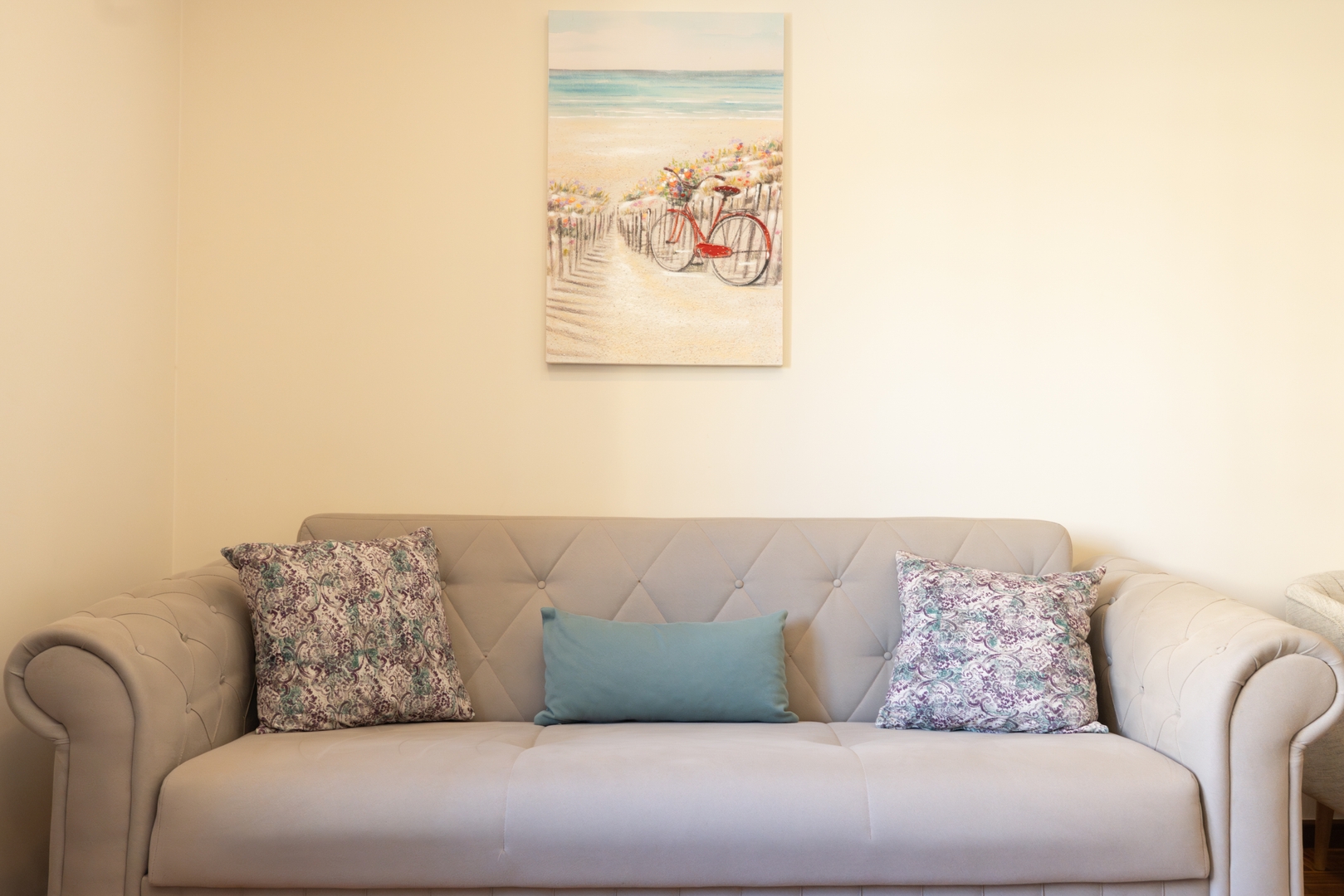 Bright & Spacious Flat by Host Wise 24 Host Wise Booking