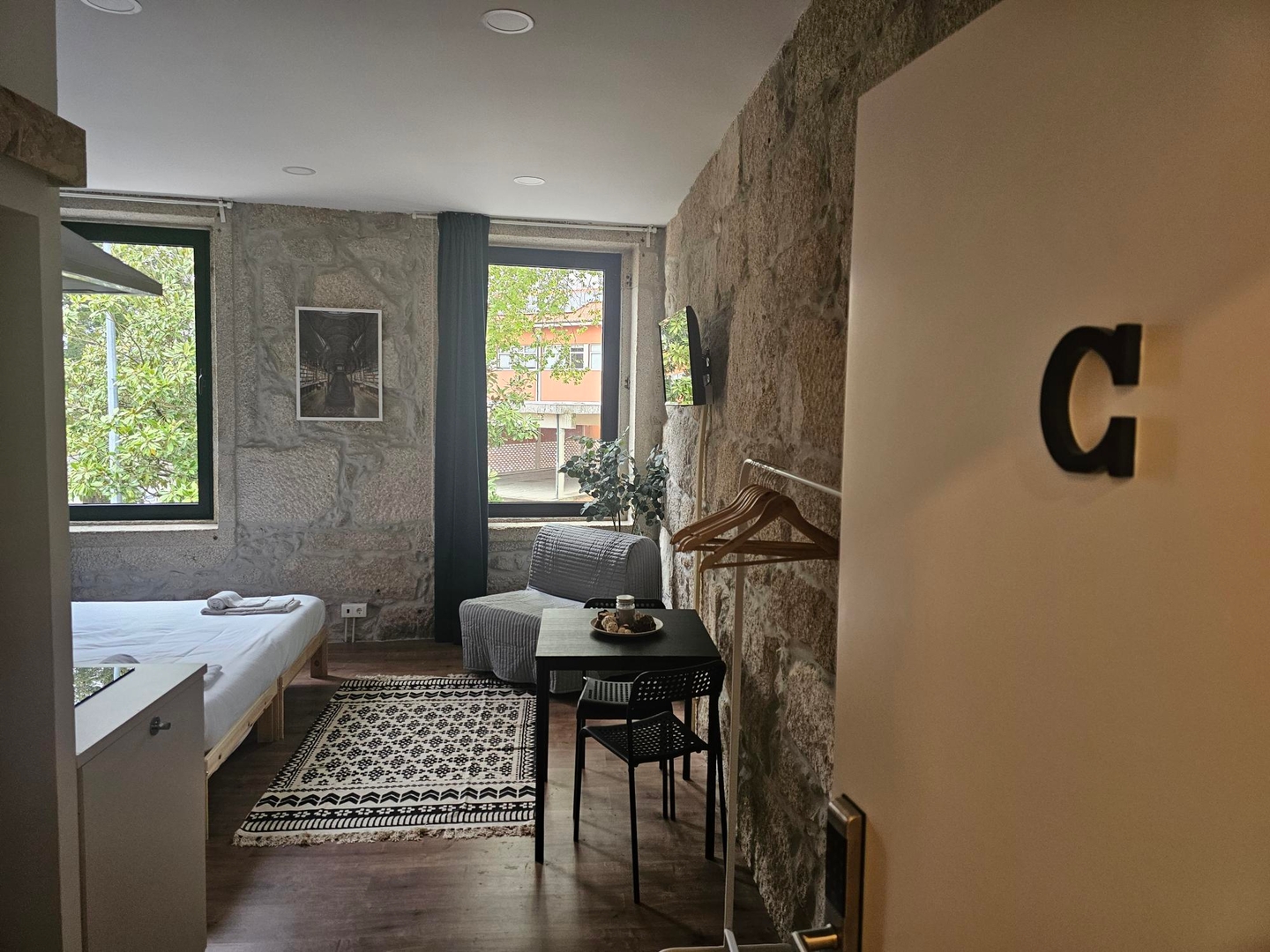 Stylish & Cozy Flat by HostWise 26 Host Wise Booking