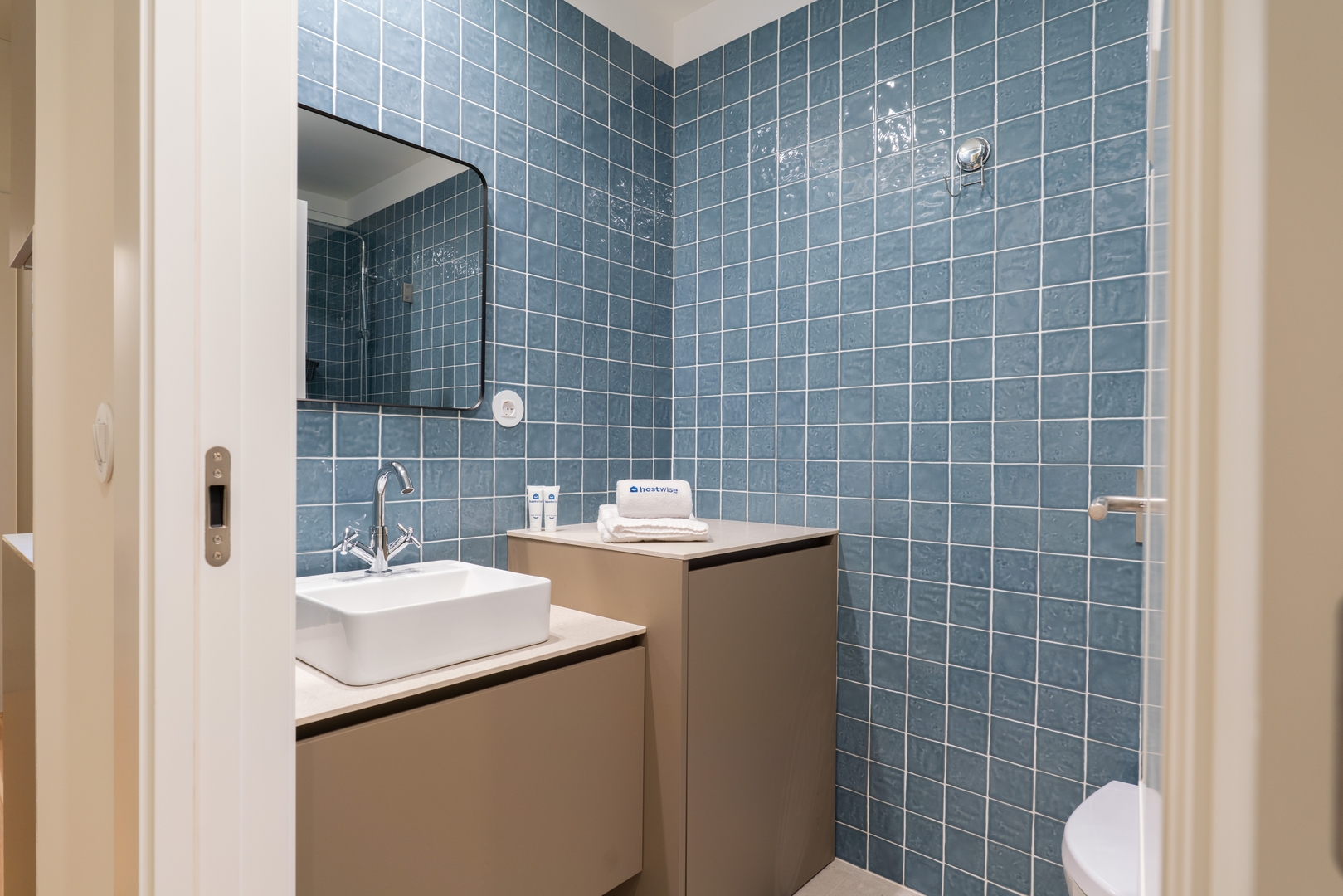 Central Apts Near Guimarães Sites by HostWise 4 Host Wise Booking