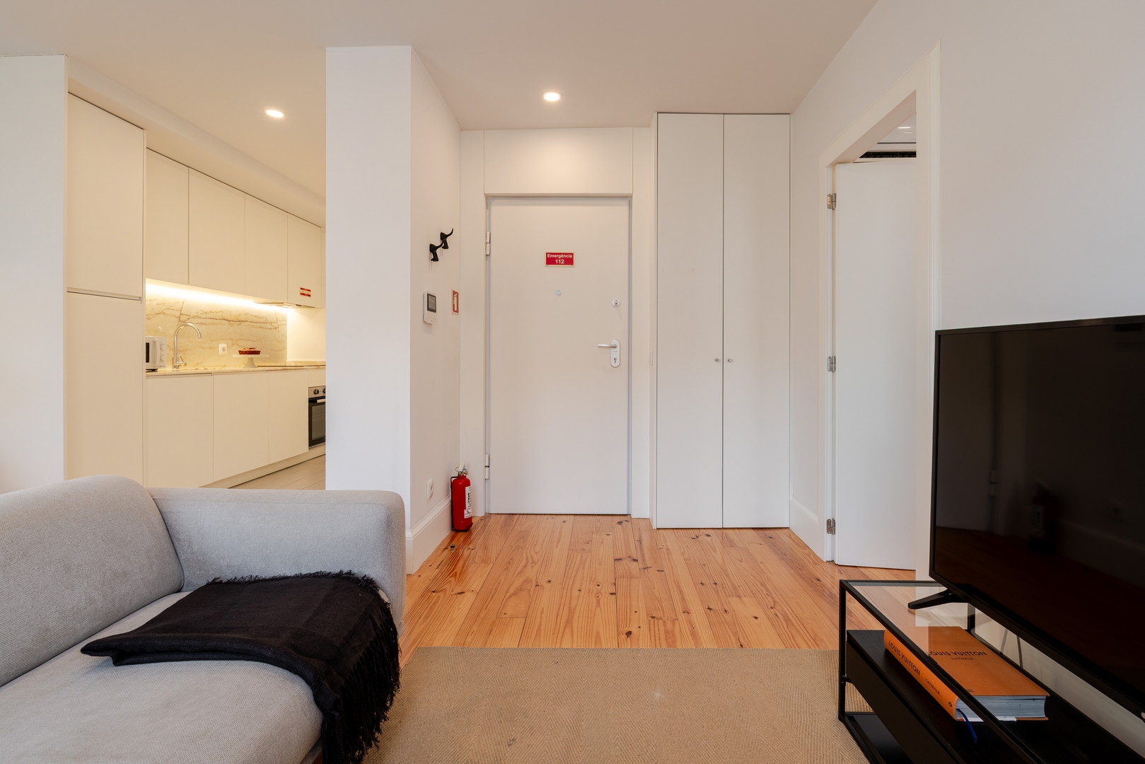 Colorful & Elegant Apartment by HostWise 15 Host Wise Booking