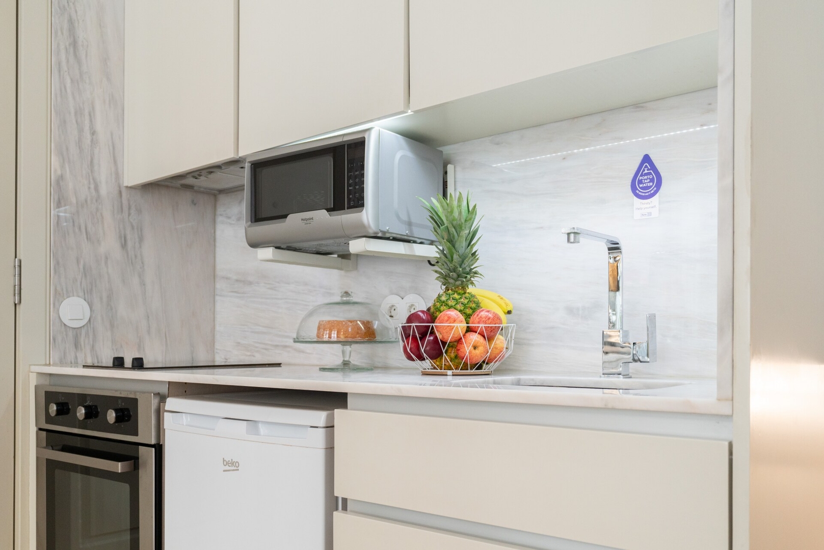 Colourful Cozy Flat by HostWise 32 Host Wise Booking