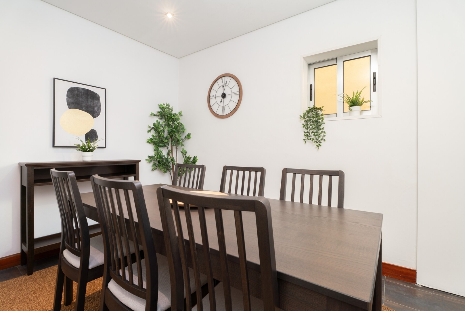 Host Wise - Charming Spacious Duplex House 45 Host Wise Booking