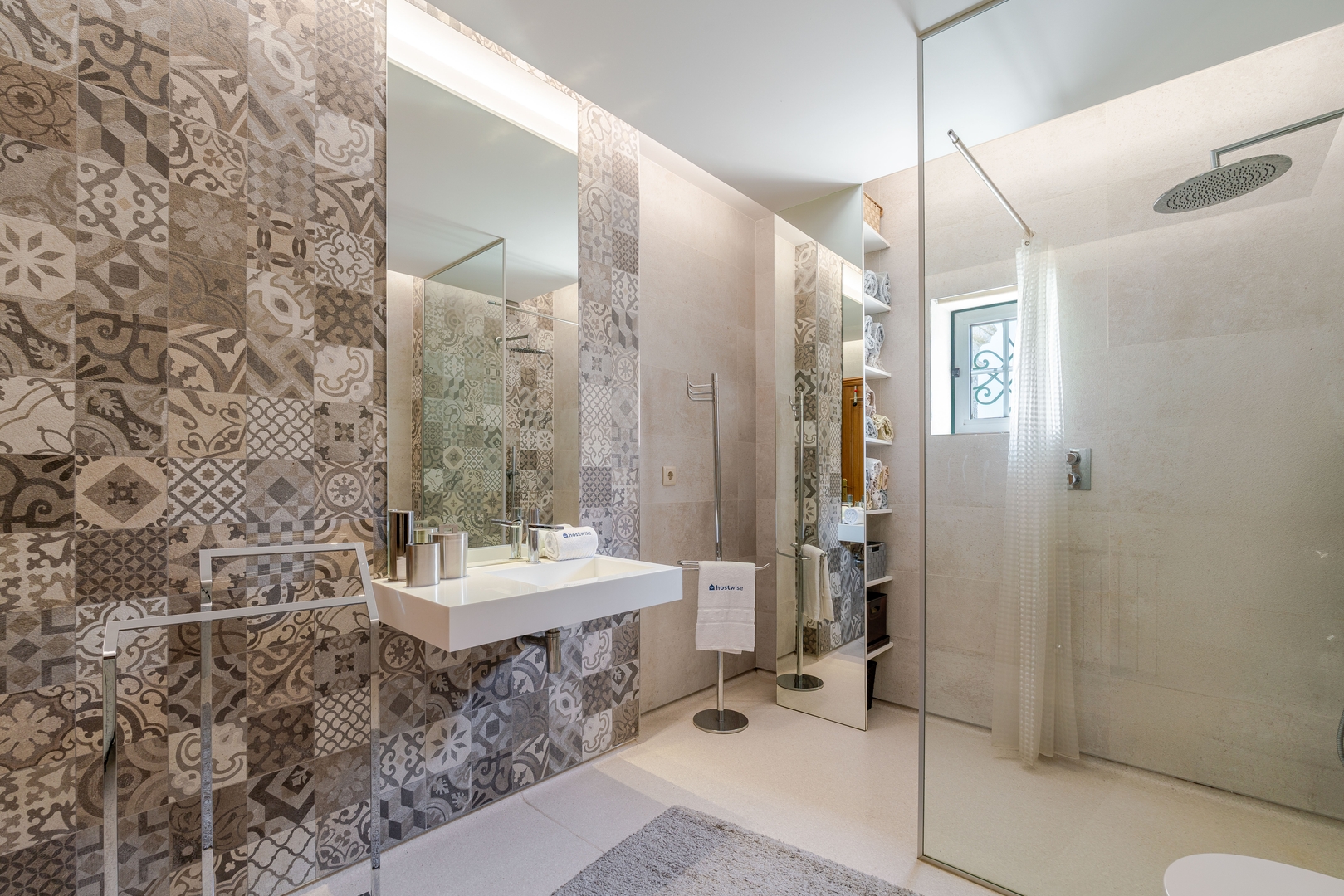 Dual Villas, Pool & Gym Retreat by HostWise 79 Host Wise Booking