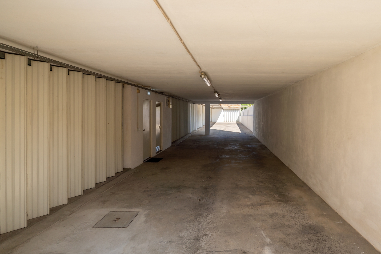 Bright Flat with Balcony & Garage by HostWise 43 Host Wise Booking