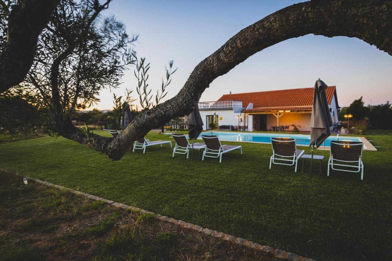 HostWise - Spacious Villa with Pool 7 Host Wise Booking