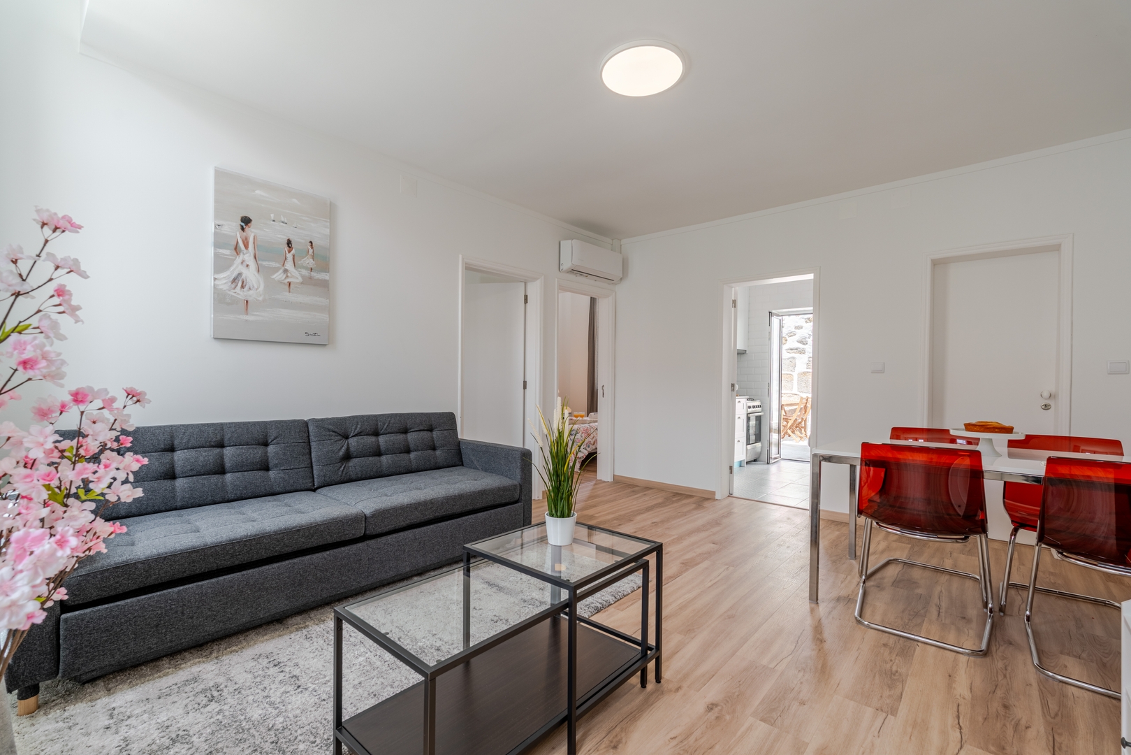 Multiple Houses w/ Terrace Near Metro by HostWise 34 Host Wise Booking