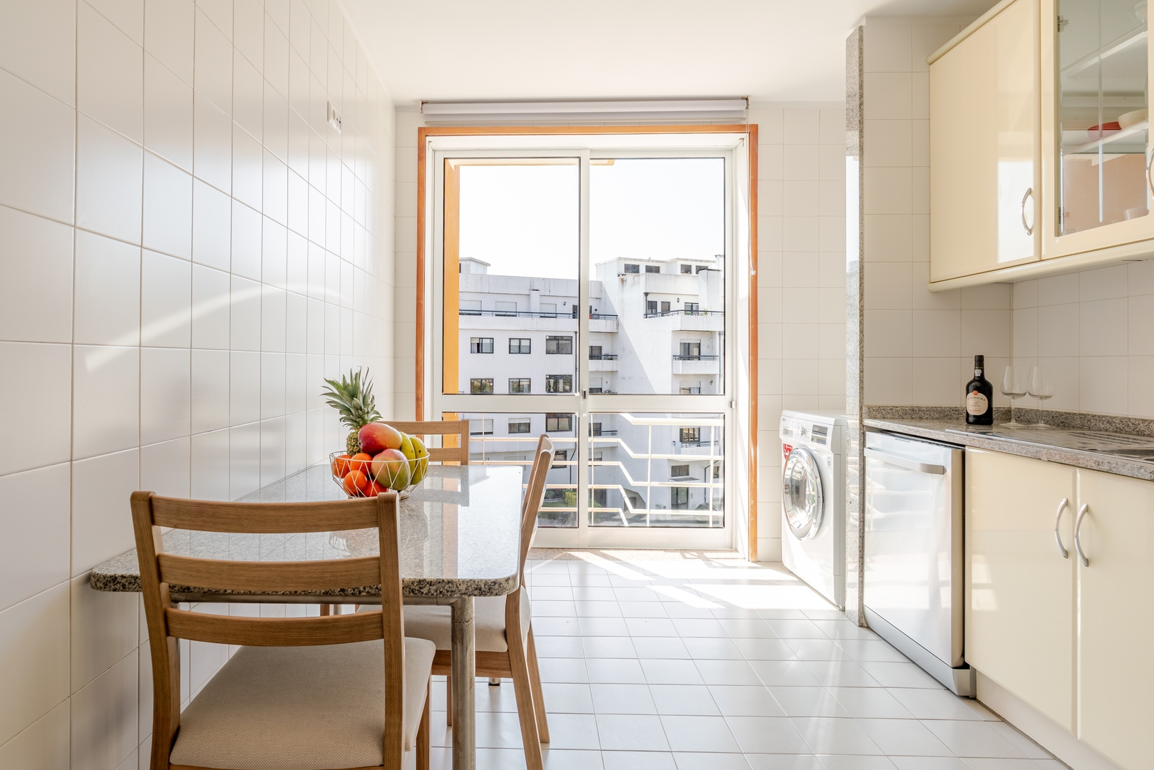 Bright Flat with Balcony & Garage by HostWise 4 Host Wise Booking