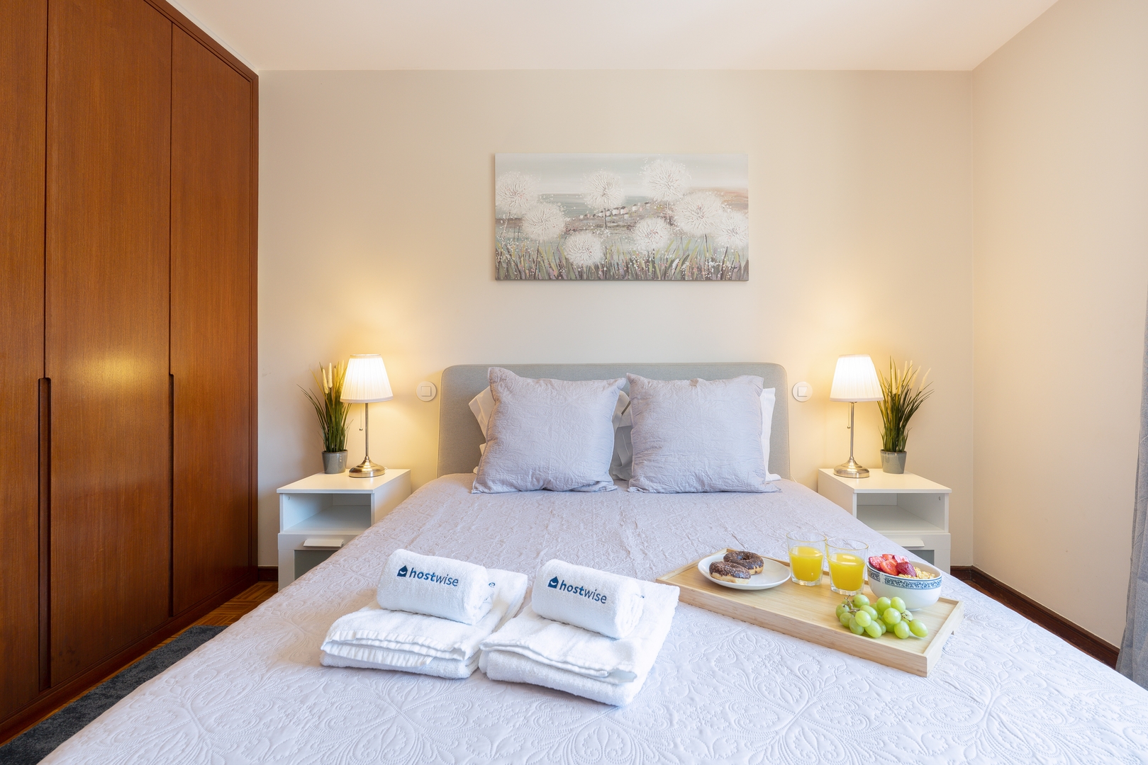 Bright & Spacious Flat by Host Wise 9 Host Wise Booking