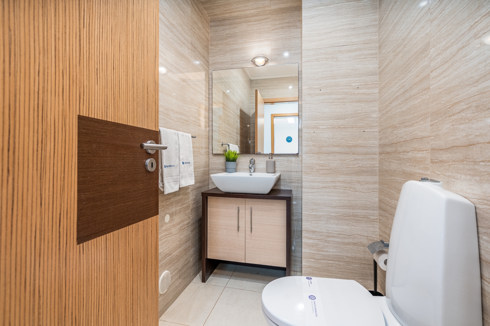 Grand Villa w/ Garden, Pool & Jacuzzi by HostWise 36 Host Wise Booking