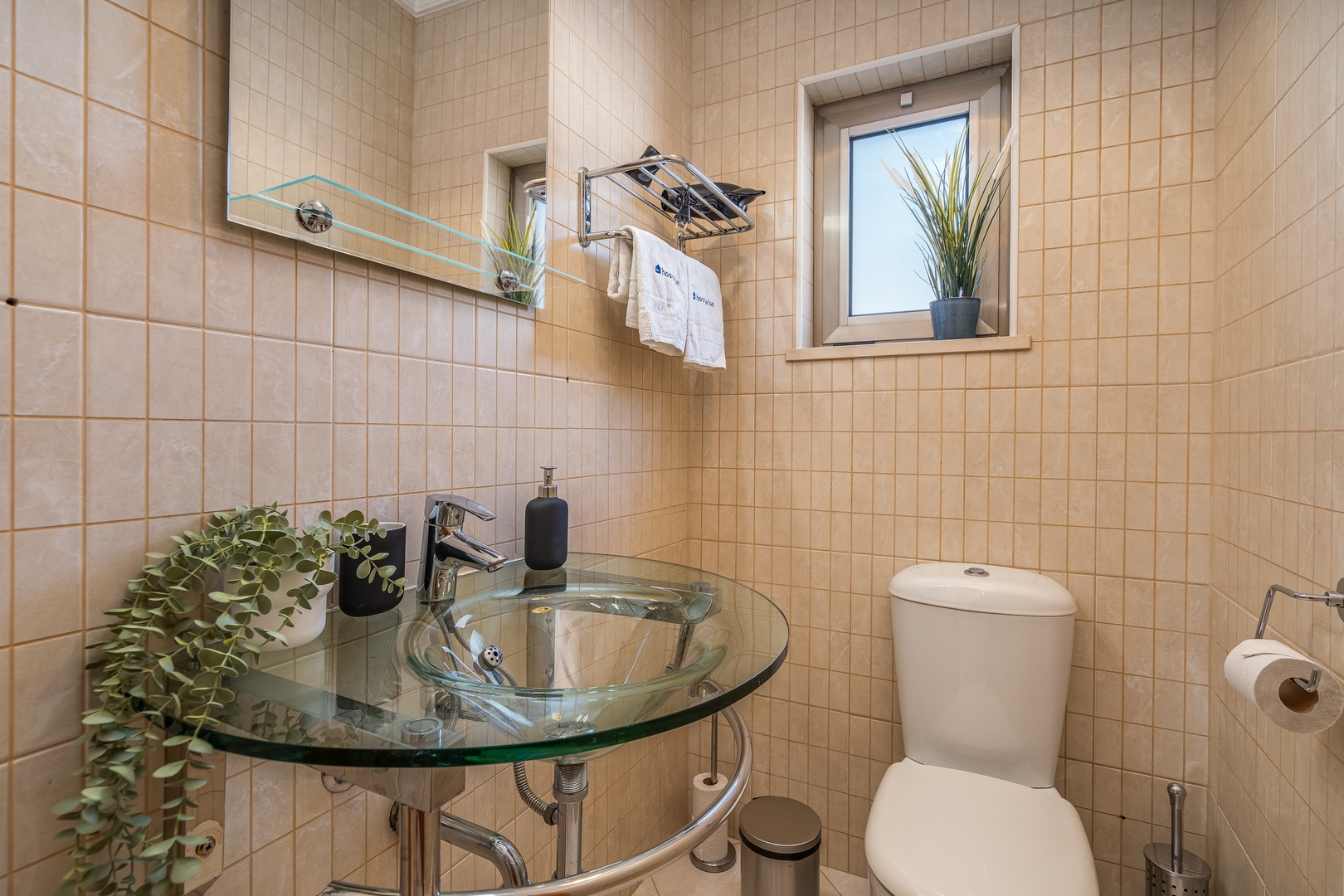 Sunny House with Jacuzzi and Pool by HostWise 35 Host Wise Booking