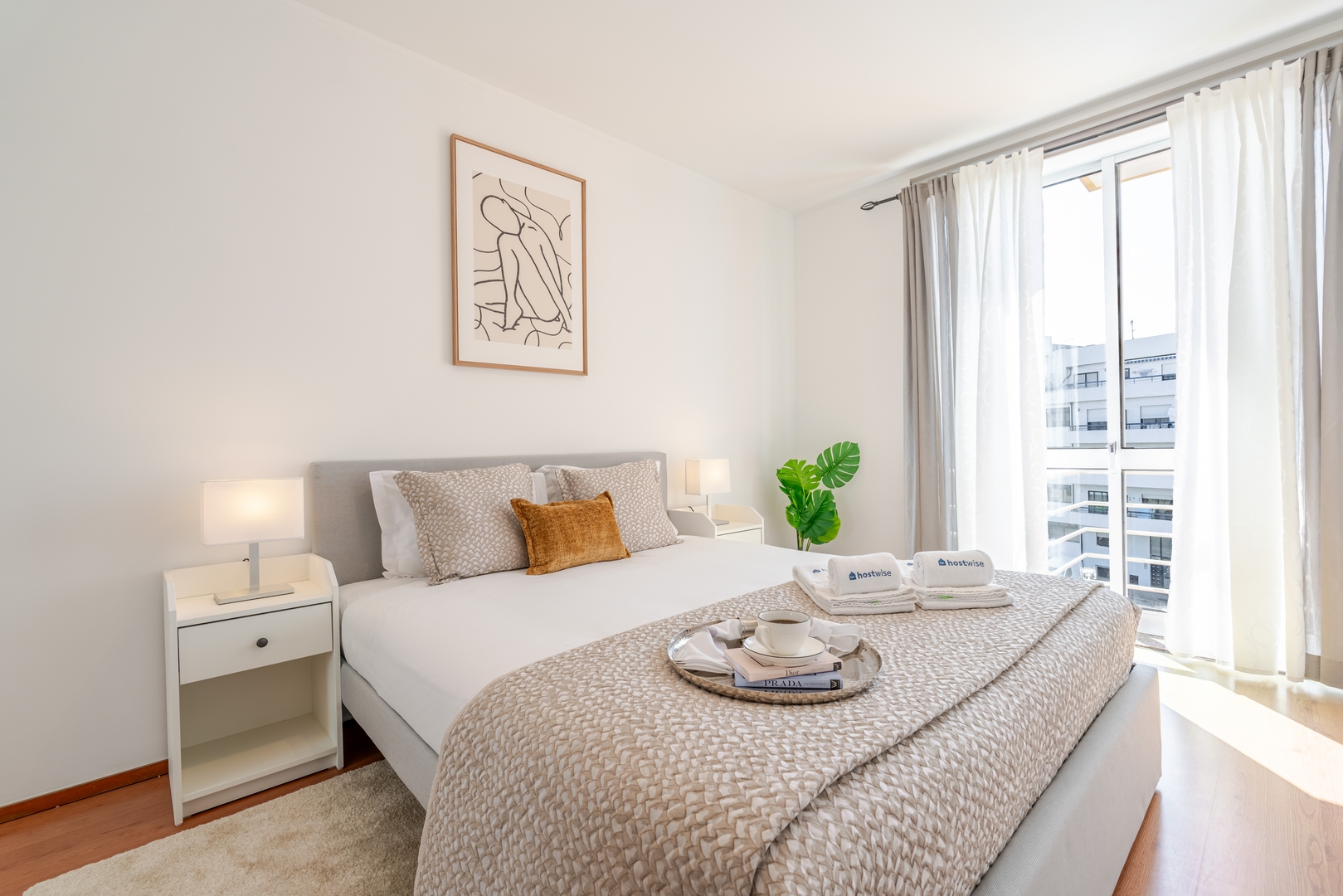 Bright Flat with Balcony & Garage by HostWise 6 Host Wise Booking