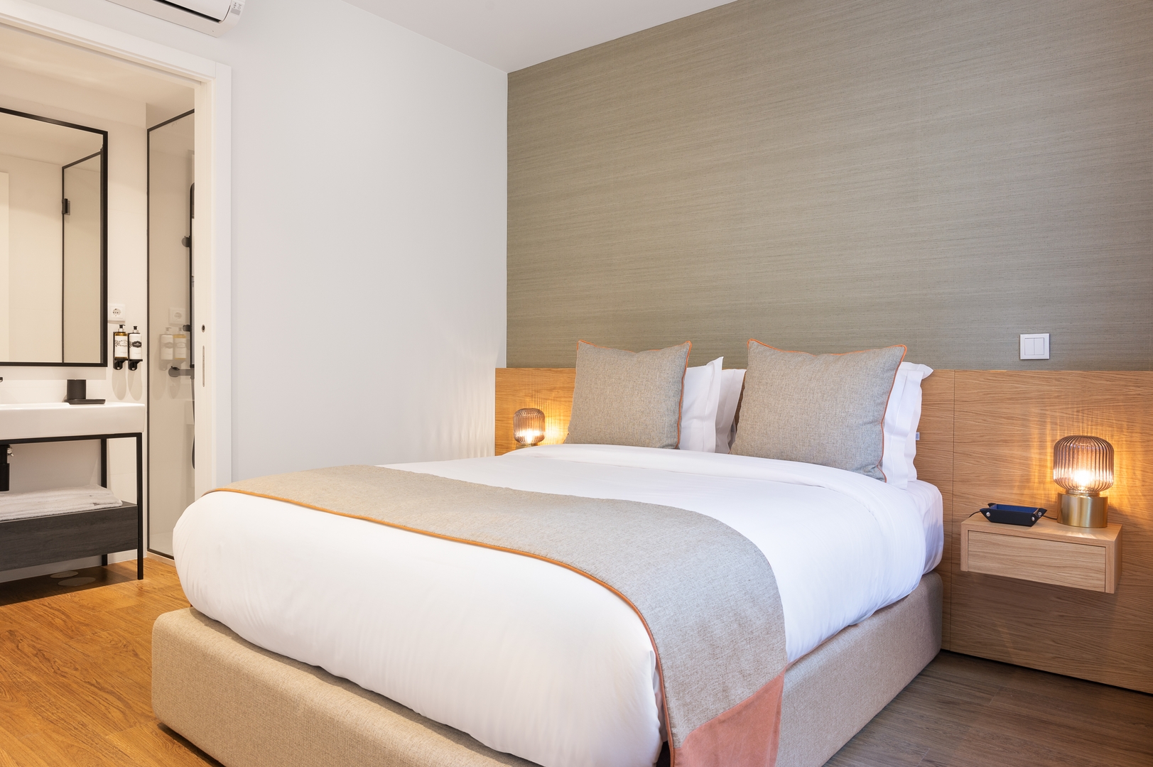 Santa Catarina Plaza Apartments by HostWise 11 Host Wise Booking