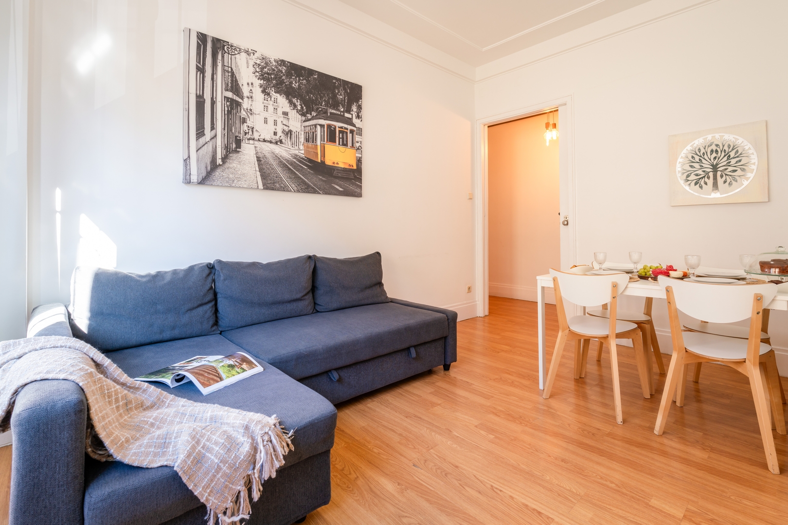 Host Wise - Roomy Restful Apartment w/ Balcony 20 Host Wise Booking