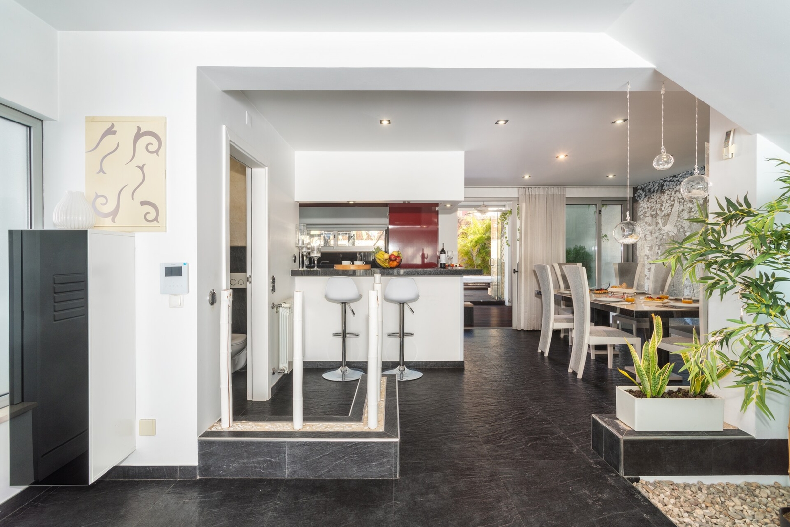 Host Wise - Luxurious House with Private Salt Pool 45 Host Wise Booking