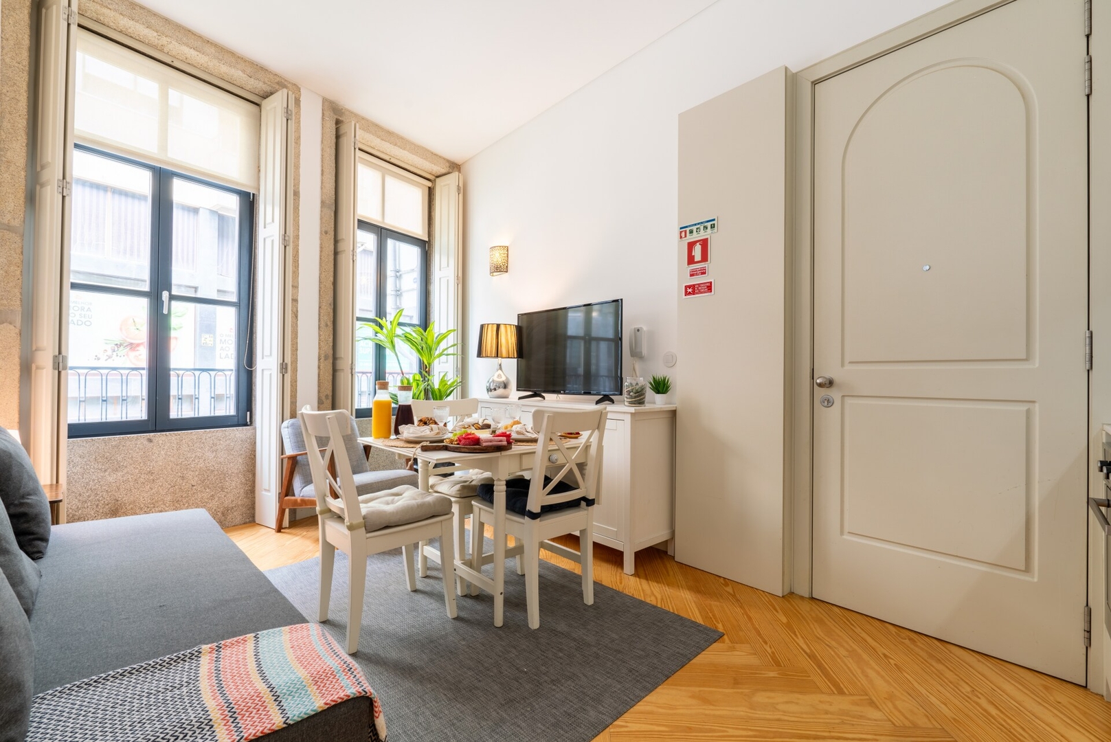 Colourful Cozy Flat by HostWise 15 Host Wise Booking