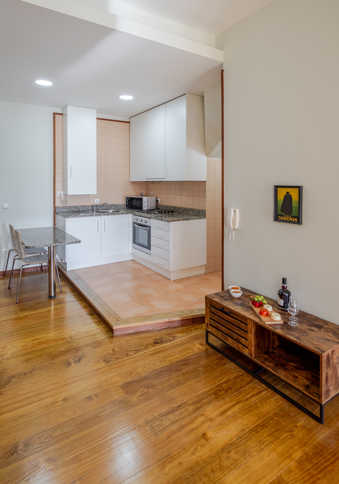 Twin Picaria Balcony Suites by HostWise 16 Host Wise Booking