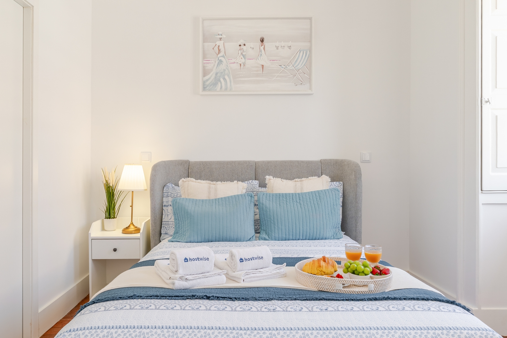 Bright Flat in Historic Foz House by HostWise 11 Host Wise Booking