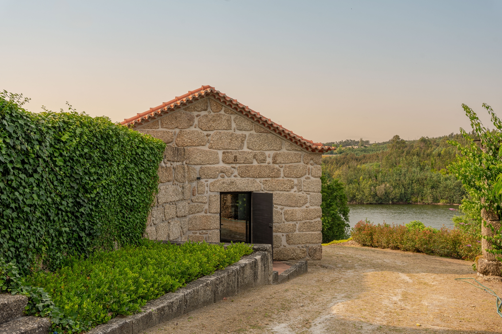 Secluded River-View Estate, Pool & BBQ by HostWise 23 Host Wise Booking