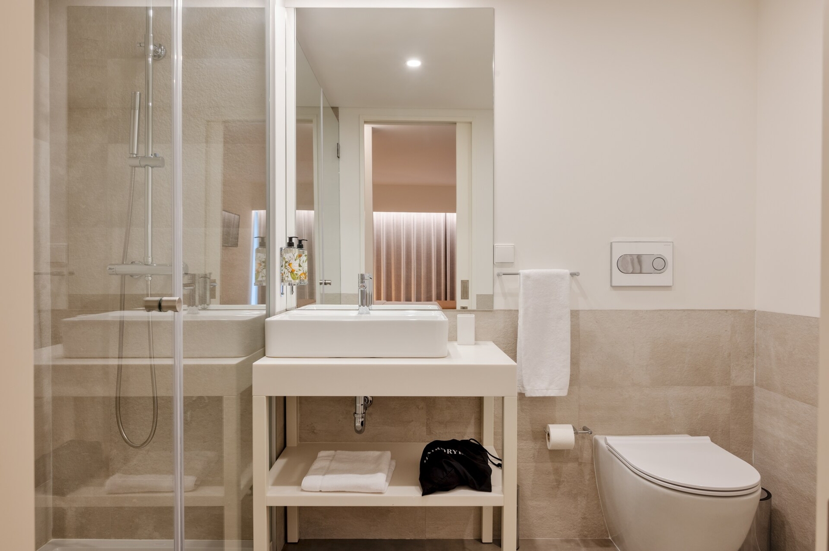 Host Wise - Fervença Boutique Palace 21 4 Host Wise Booking