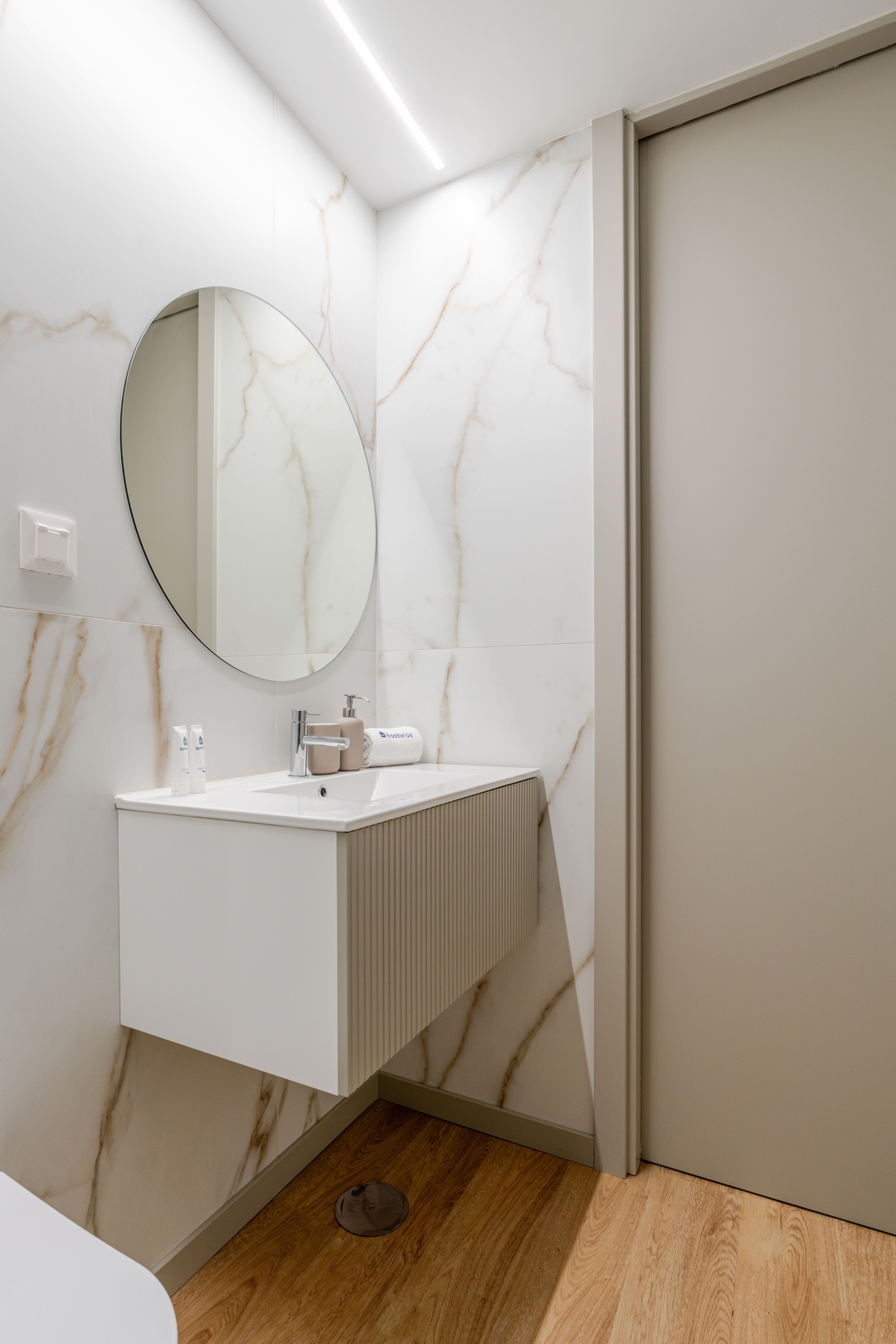 Rooftop Pool & Balconies in Gaia by HostWise 22 Host Wise Booking