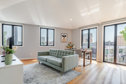 Stylish & Bright Apartment by HostWise Host Wise Booking