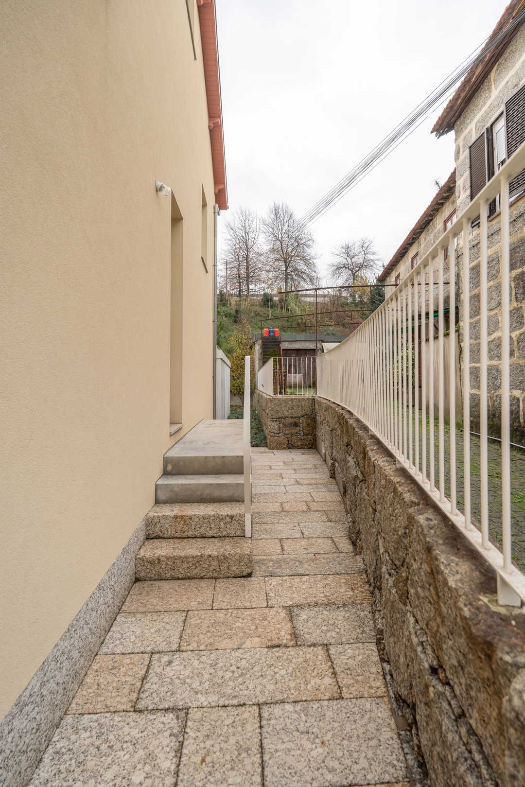 Dual Sunny Studios in Old Guimarães by HostWise 24 Host Wise Booking
