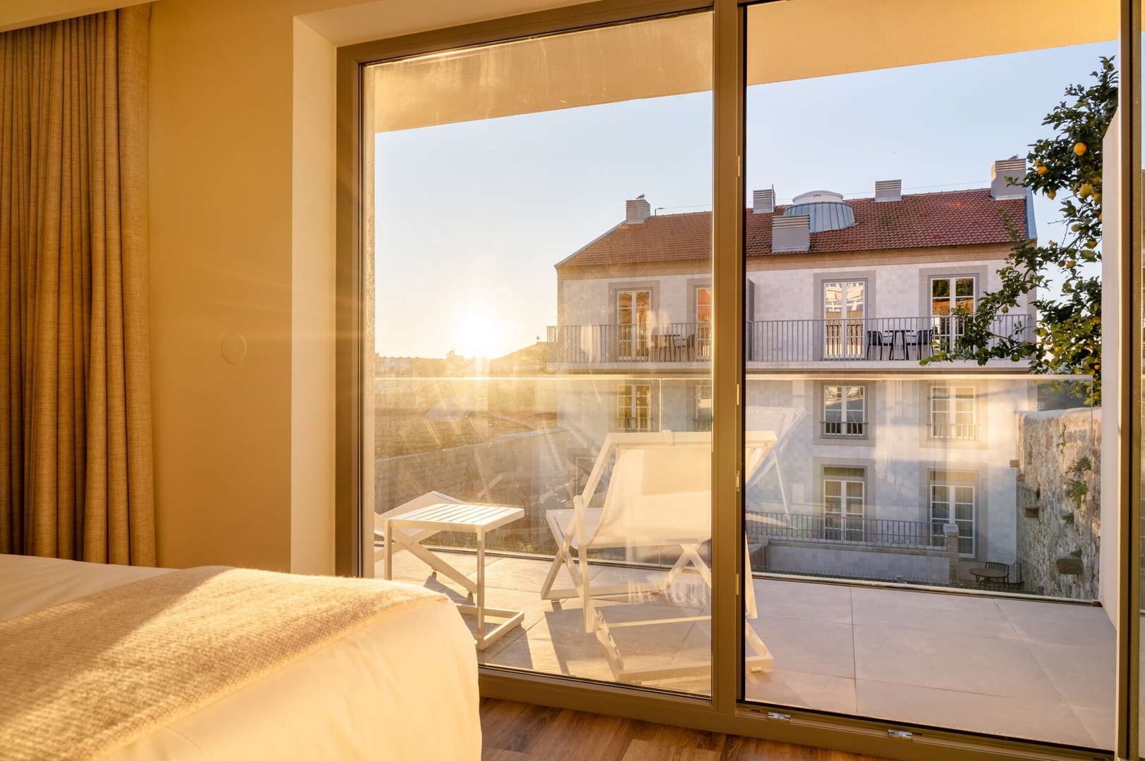 Host Wise - 2 Fervença Boutique Palace 23 Host Wise Booking
