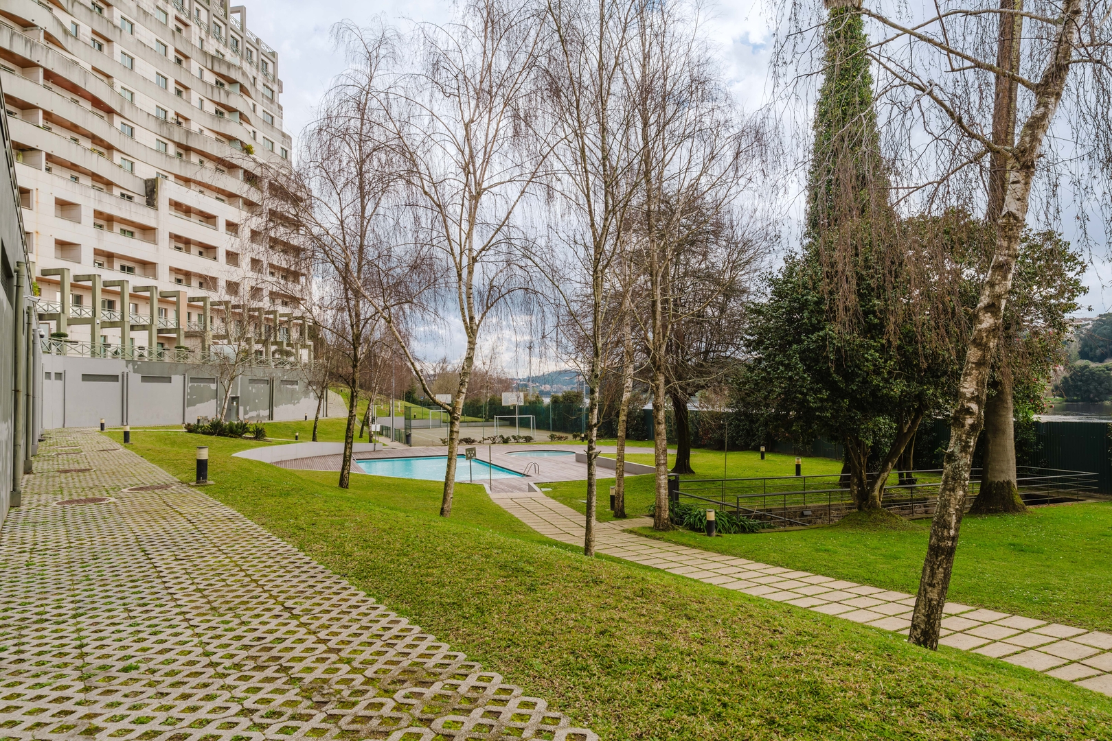 Elegant Riverfront Flat | Pool & Sports by Host Wise 50 Host Wise Booking