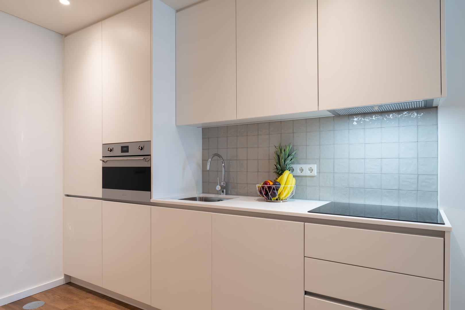 Jacuzzi Retreat in Heart of Porto by HostWise 3 Host Wise Booking