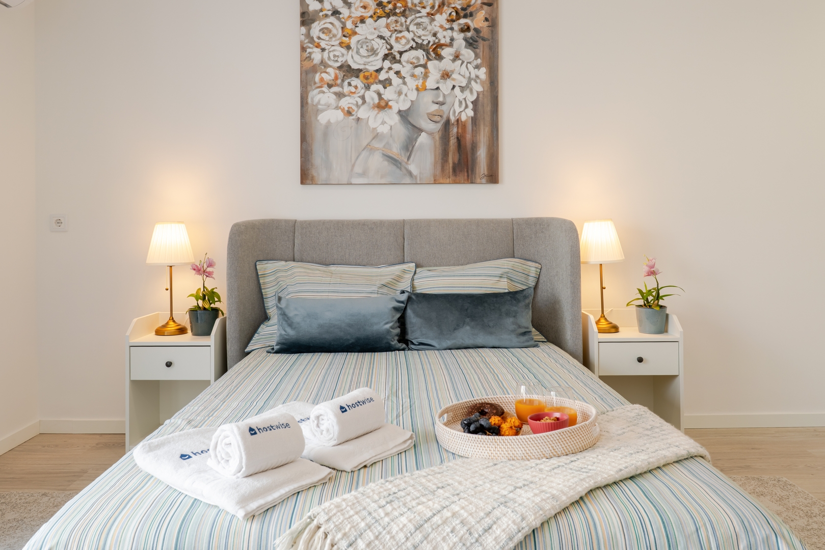 Terrace Studios & Bright Duplex by HostWise 27 Host Wise Booking