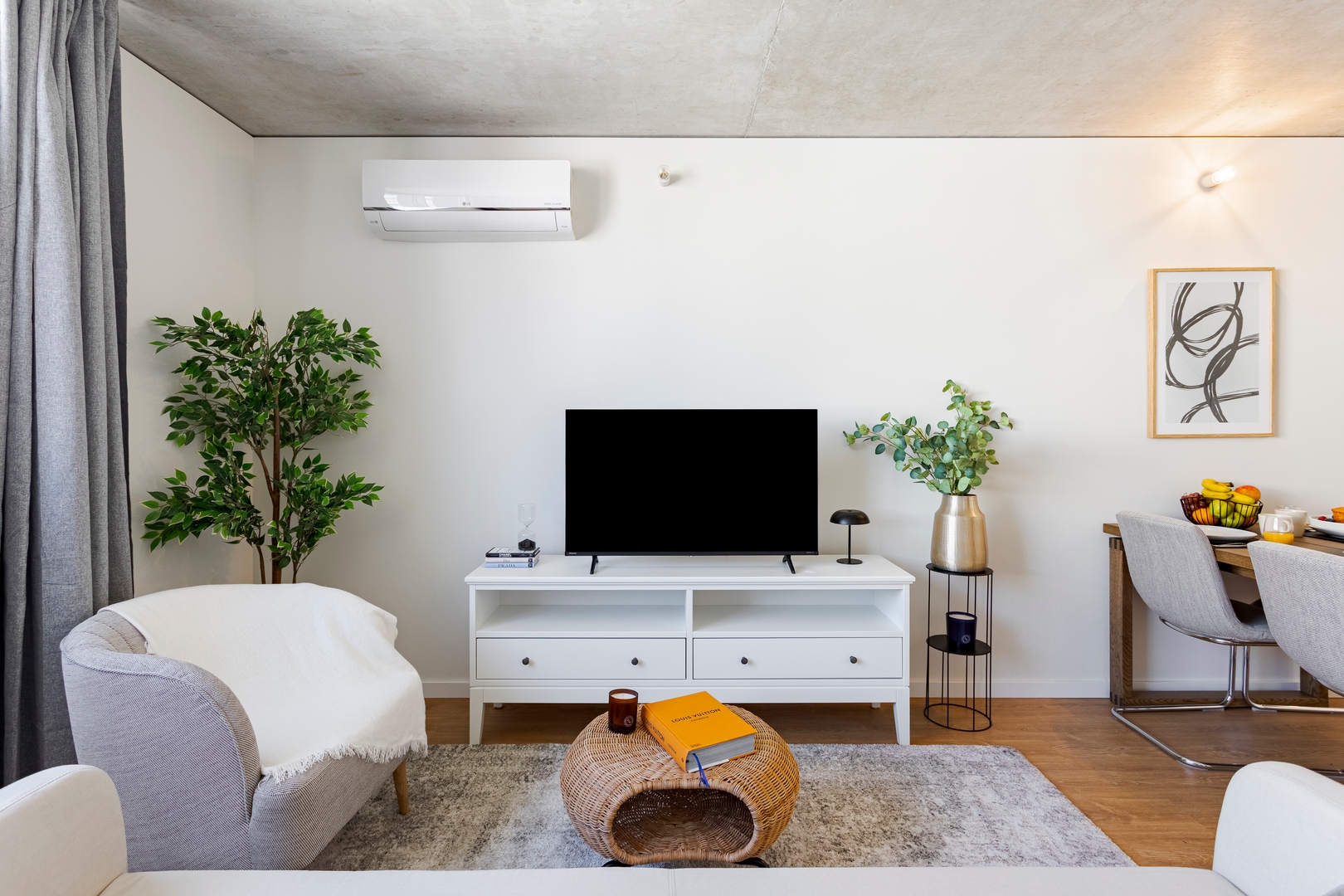 Modern Family Flats w/ Terrace by HostWise 48 Host Wise Booking