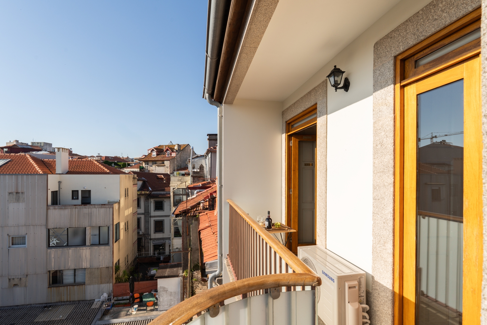 Twin Picaria Balcony Suites by HostWise 37 Host Wise Booking